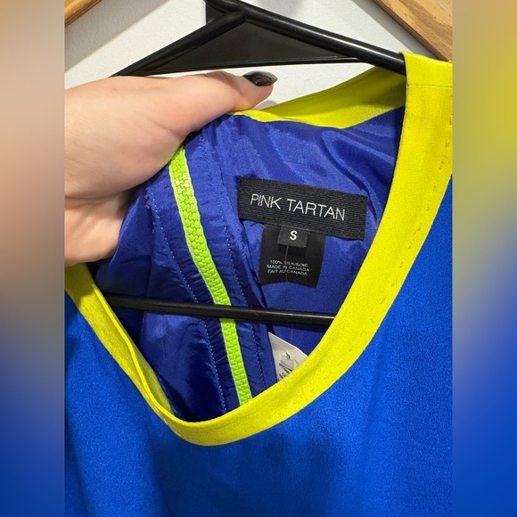 New with tags🌟 100% Silk - PINK TARTAN DRESS - Picture 3 of 8